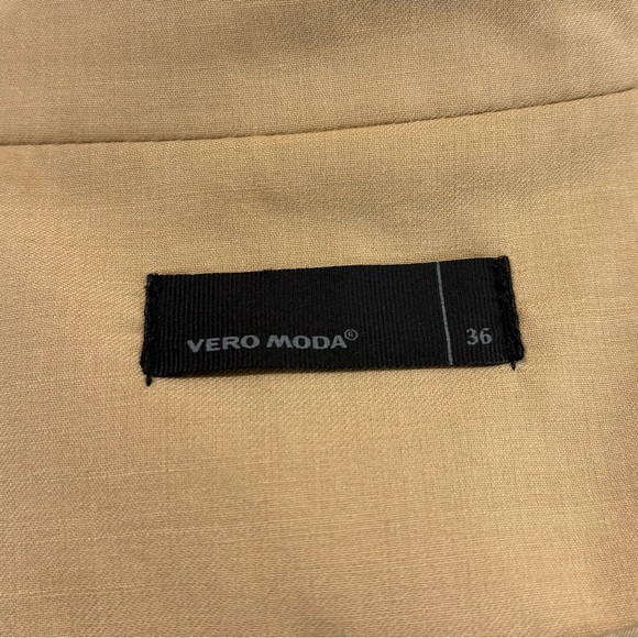 Vero Moda tan military waistcoat - Picture 7 of 8